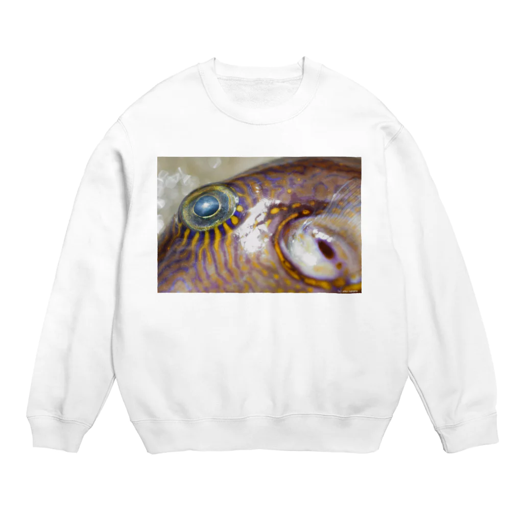 Aiko Nakanoの死んだ魚の目_キタマクラ_20180825_0645 Crew Neck Sweatshirt