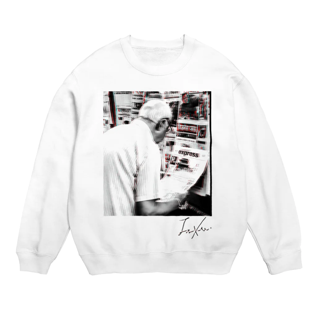 IzXu.のNewspaper/holga Crew Neck Sweatshirt