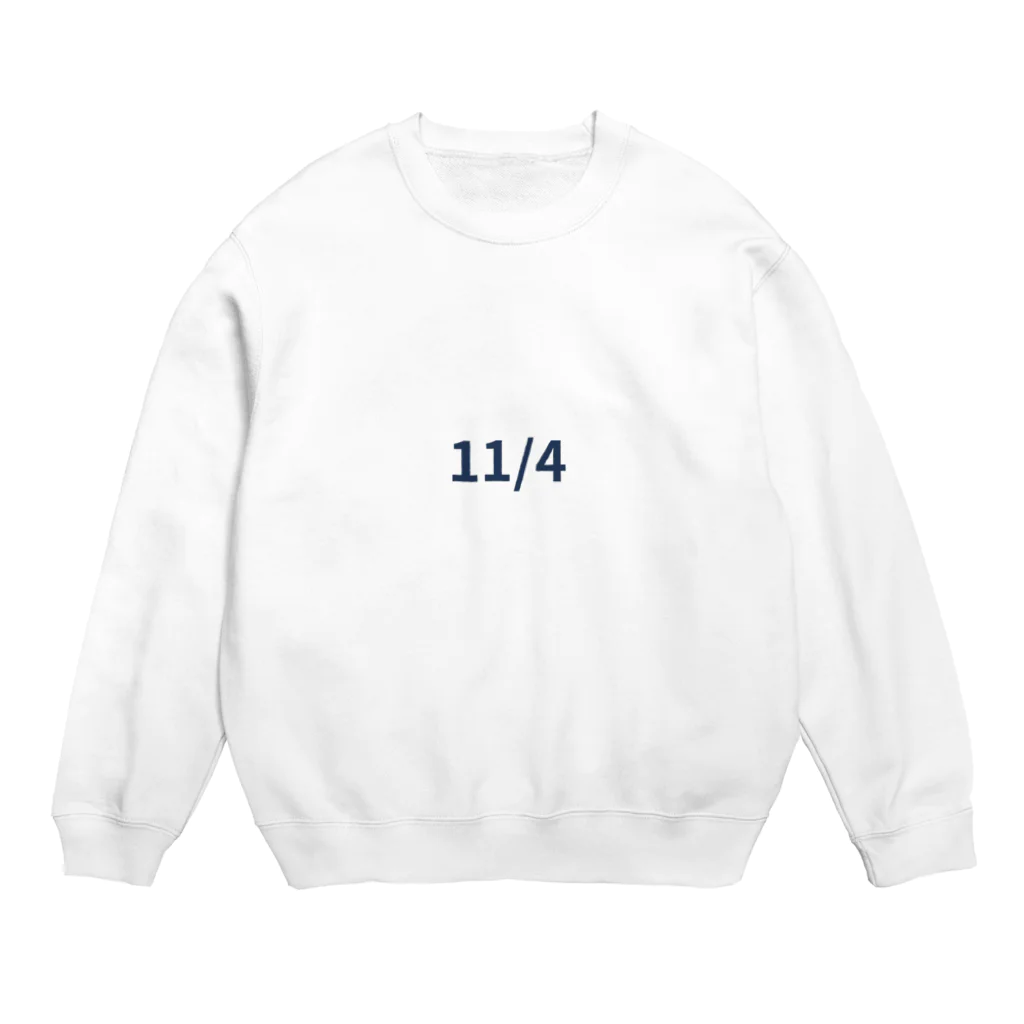 AY-28の日付グッズ　１１/4 バージョン Crew Neck Sweatshirt