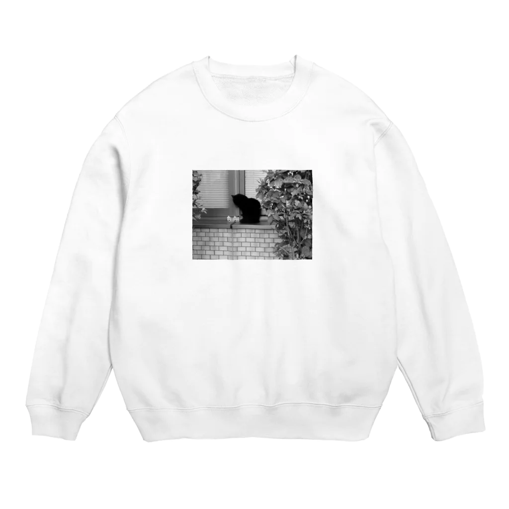 umi13のcat and the house Crew Neck Sweatshirt