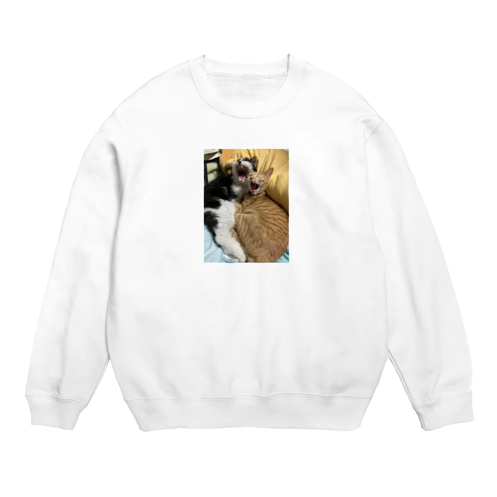 ayamomohidemiのキュートな猫猫あくび Crew Neck Sweatshirt