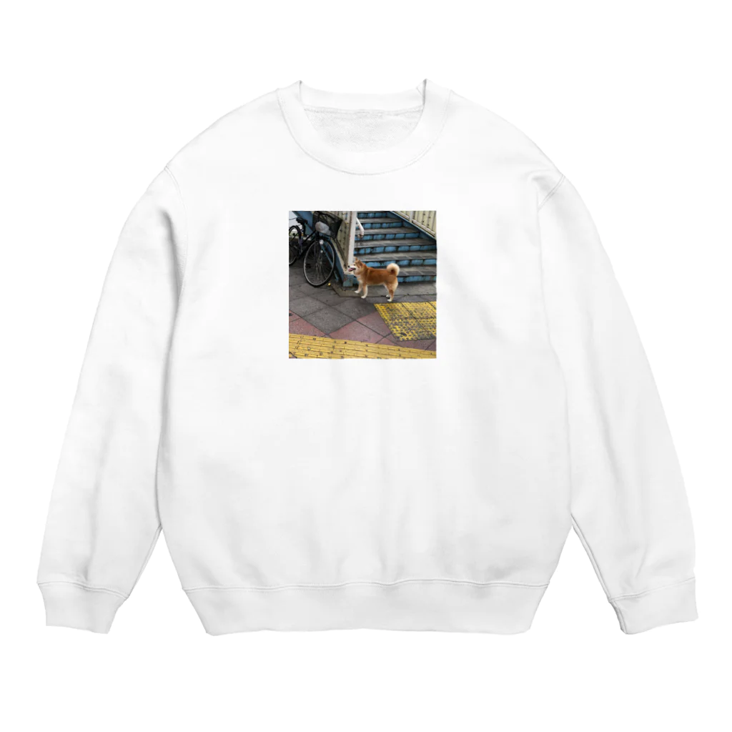 実優の歩道橋の下のワンコロ Crew Neck Sweatshirt