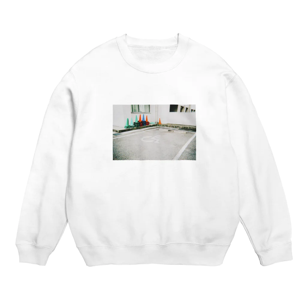 neli+の駐車場 Crew Neck Sweatshirt