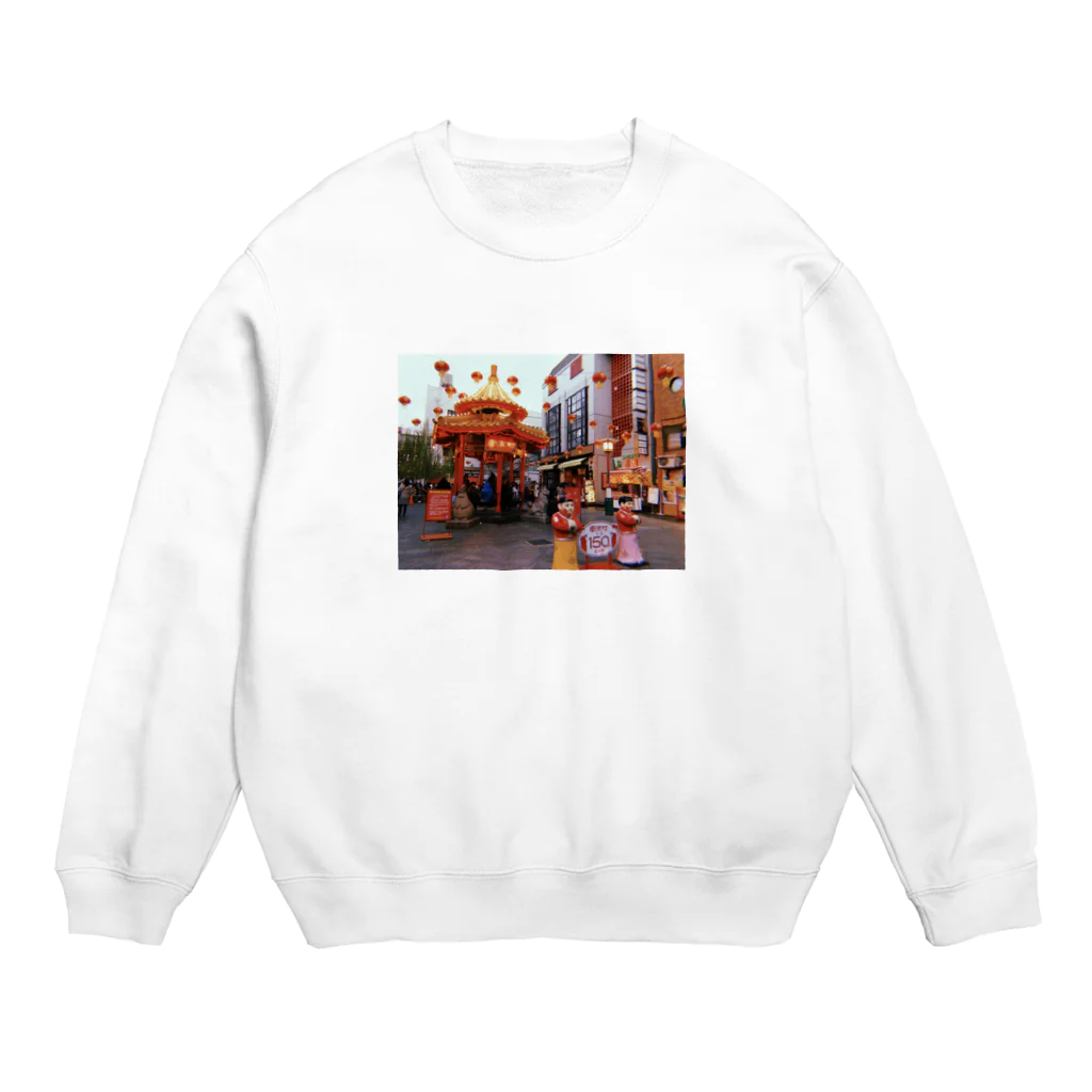 🌹  ʟ ᴇ ᴏ  🌹のKobe 南京町 Crew Neck Sweatshirt