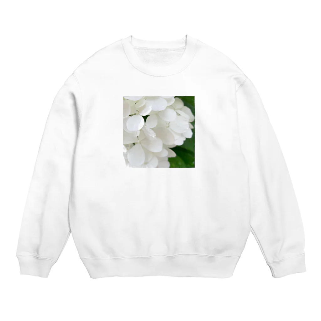 m.petite 8/1～creema store 二子玉川ライズの白紫陽花から落ちる雫 Crew Neck Sweatshirt