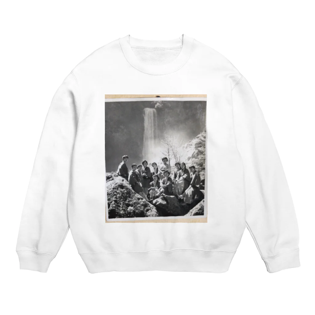 ピスの昭和初期 Crew Neck Sweatshirt