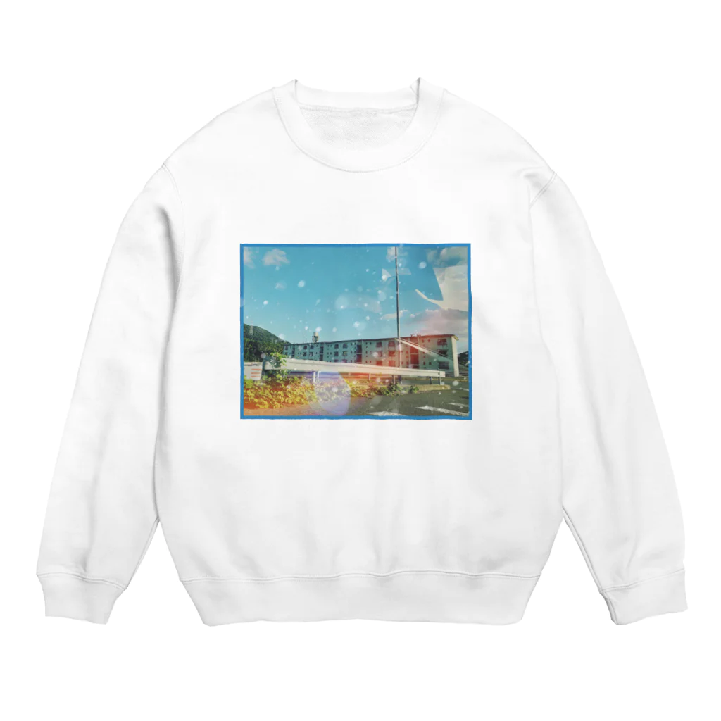 bluevineの団地 Crew Neck Sweatshirt