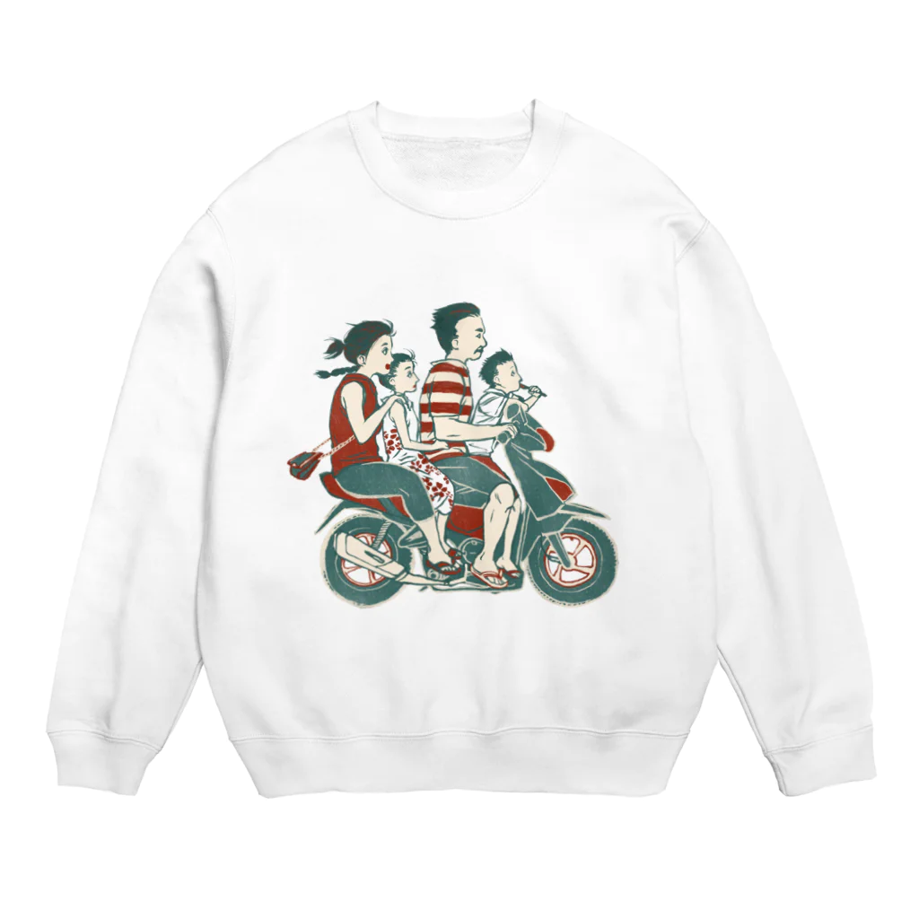 IZANAMI by Akane Yabushitaの【バリの人々】バイク家族乗り Crew Neck Sweatshirt