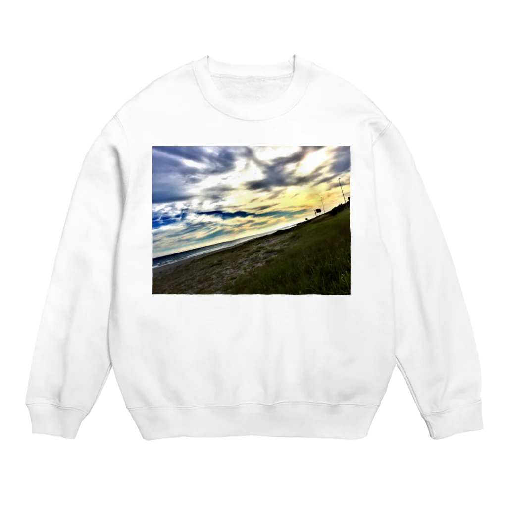 Wind-sunの夕暮れの海 Crew Neck Sweatshirt