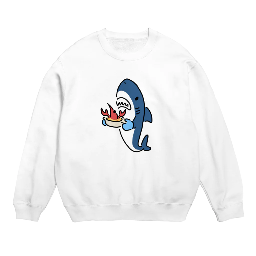 サメ わりとおもいのエビグラタンをこしらえたサメ Crew Neck Sweatshirt