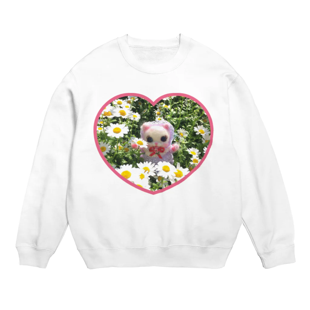 メルティカポエミュウのノースポール畑のベリー❤️ Crew Neck Sweatshirt