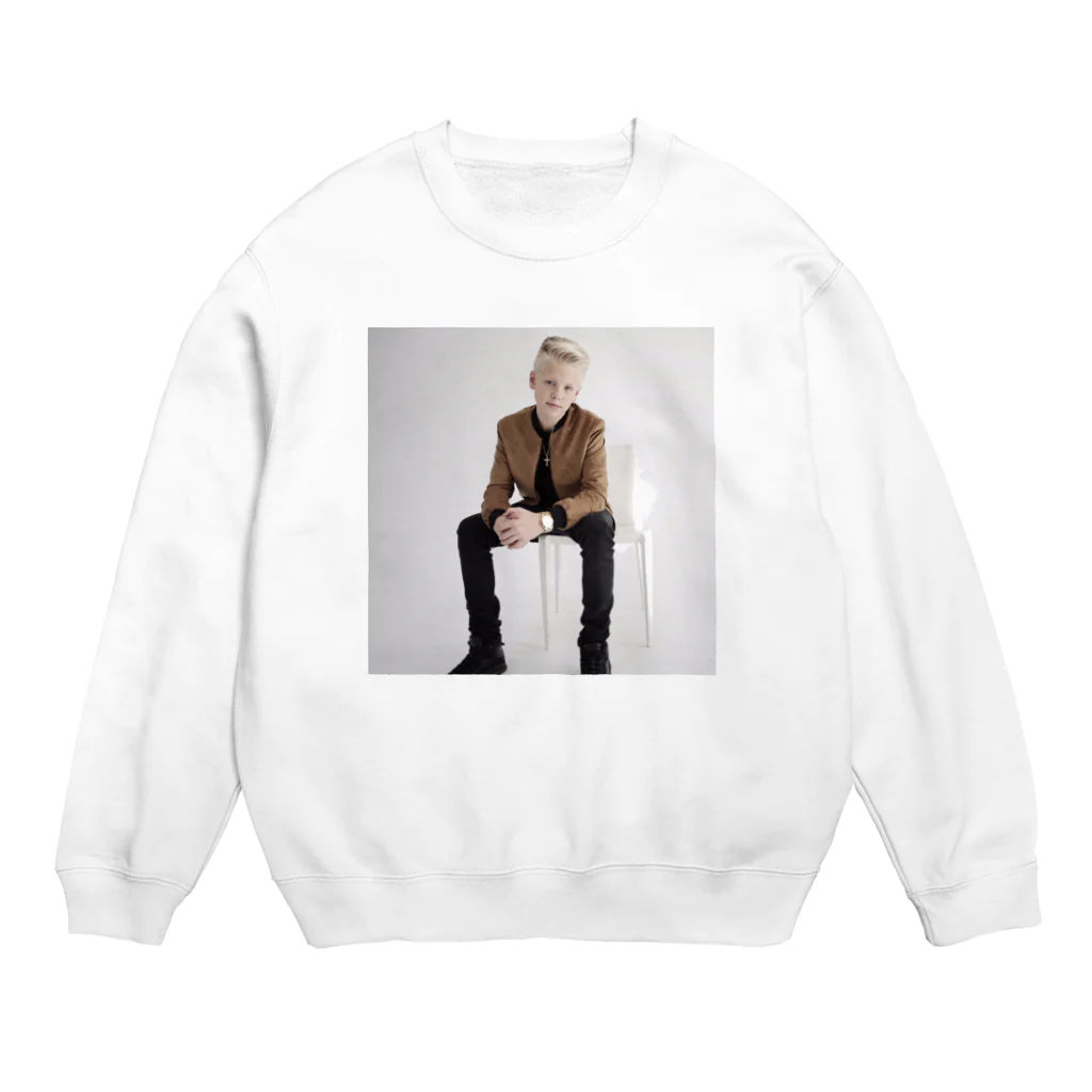 yumihnのCarson Crew Neck Sweatshirt