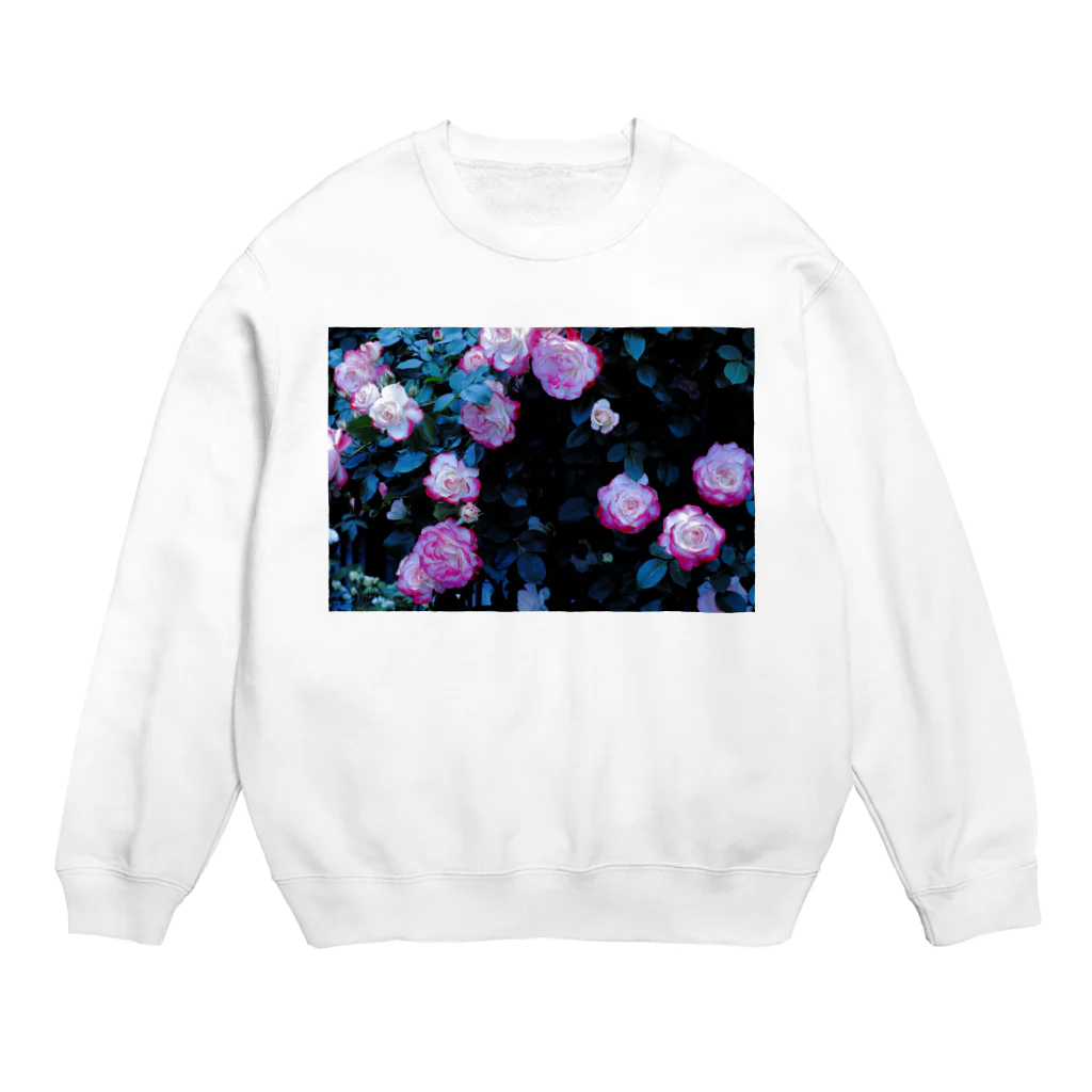 ResistworksのROSE Crew Neck Sweatshirt