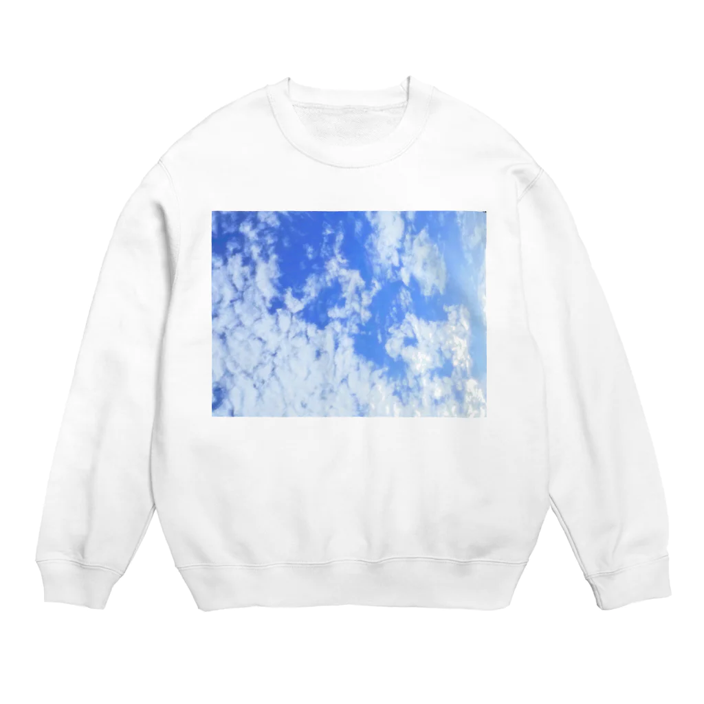 Ururun World の雲と空が好きだから Crew Neck Sweatshirt