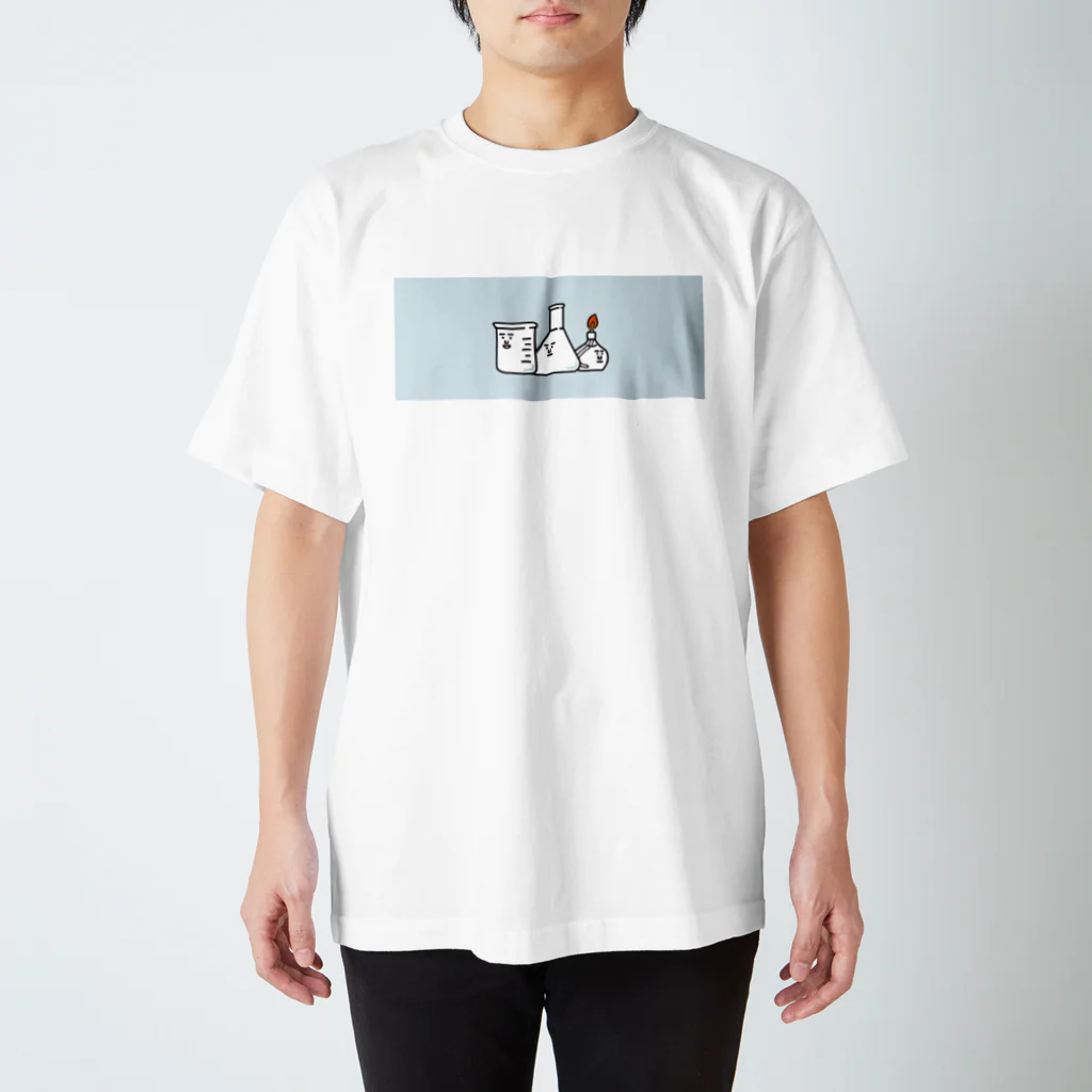 うえたに夫婦のビーカーくんロゴ水色背景 Regular Fit T-Shirt