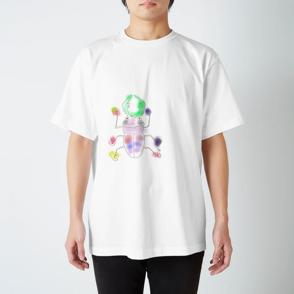 YKNのノコギリクワガタ スタンダードTシャツ