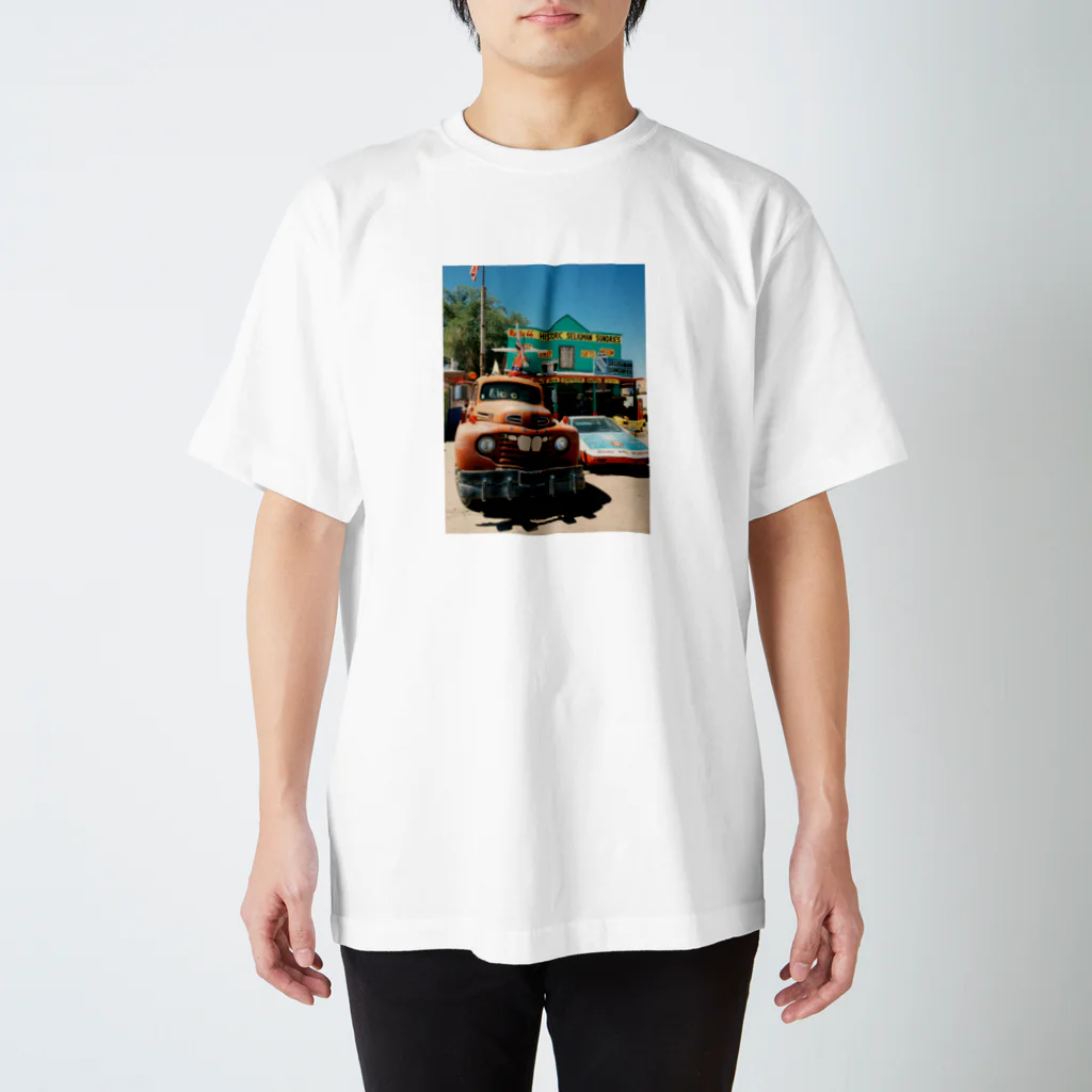 旅行行きたいの会のROUTE 66/Cars Regular Fit T-Shirt