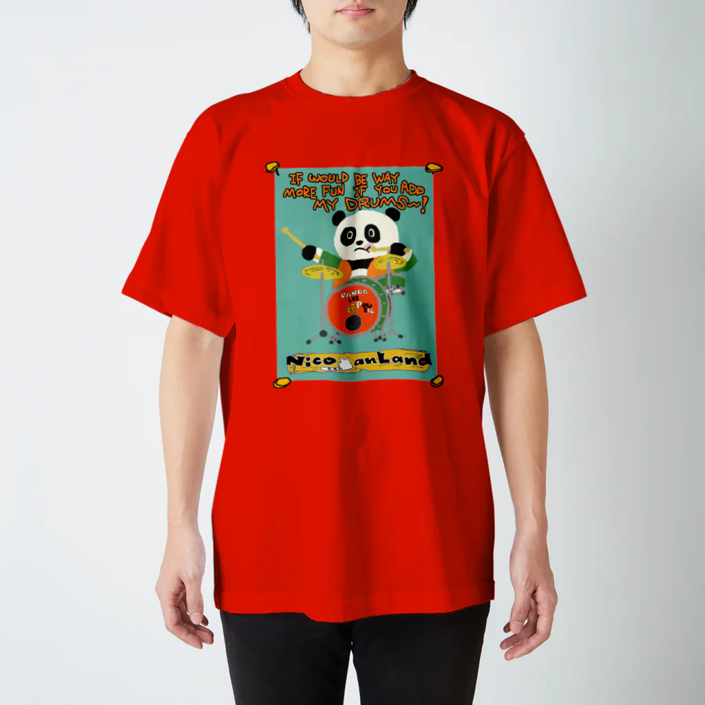  Nicoyan LandのPanda Lee Powell   Regular Fit T-Shirt