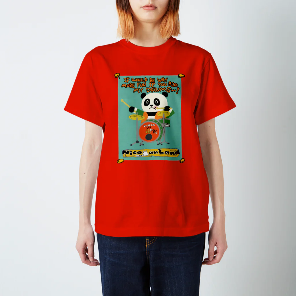  Nicoyan LandのPanda Lee Powell   スタンダードTシャツ