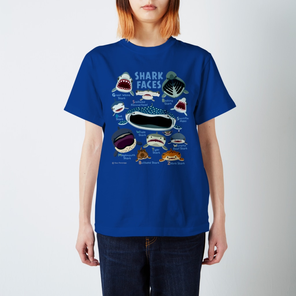 ぼくのすいぞくかん SUZURI店のサメカオdeepcolorキッズ Regular Fit T-Shirt