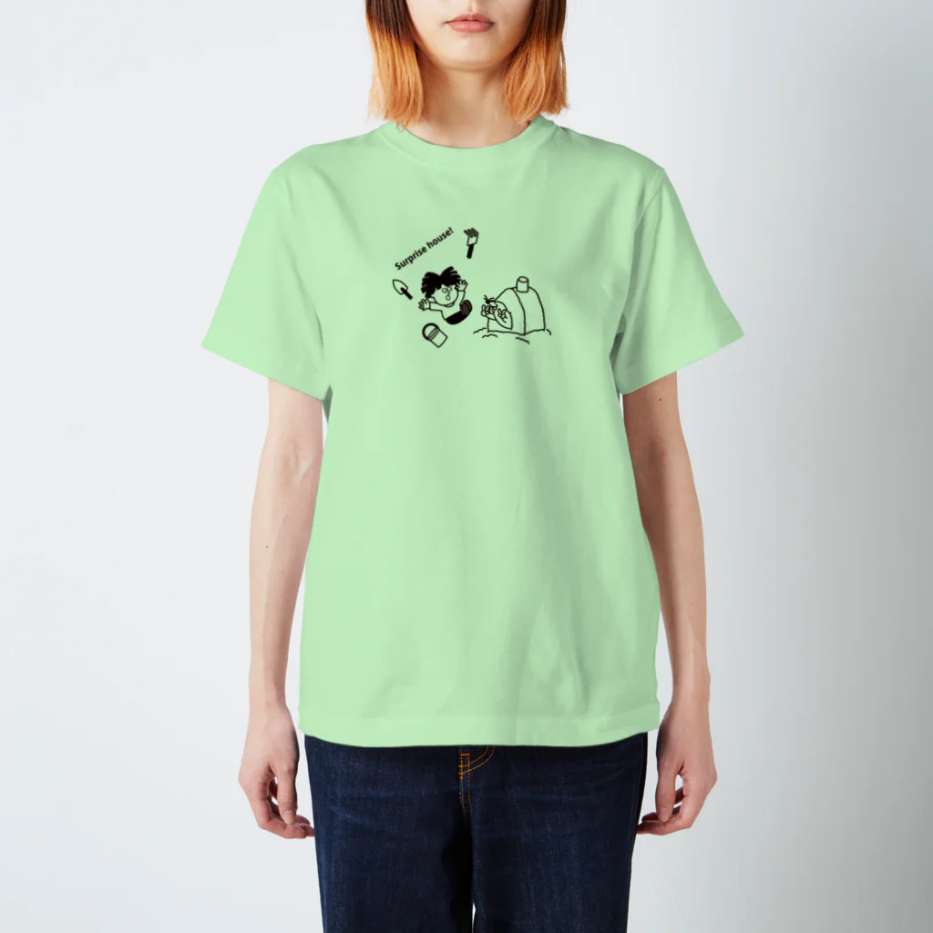 ノモケンの子供リアクション（ビックリハウス） スタンダードTシャツ