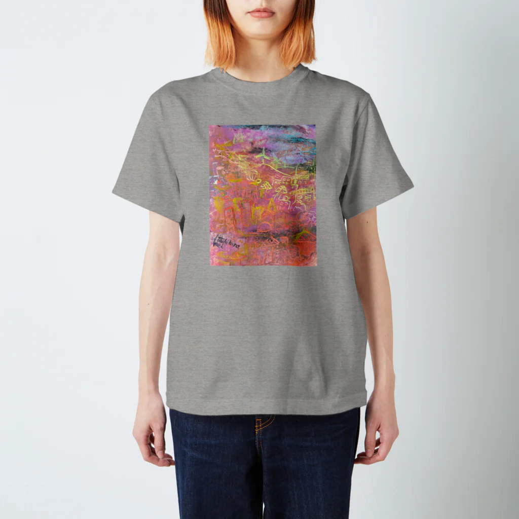 太陽drops -立華 圭グッズショップ-の朝あけの街 スタンダードTシャツ