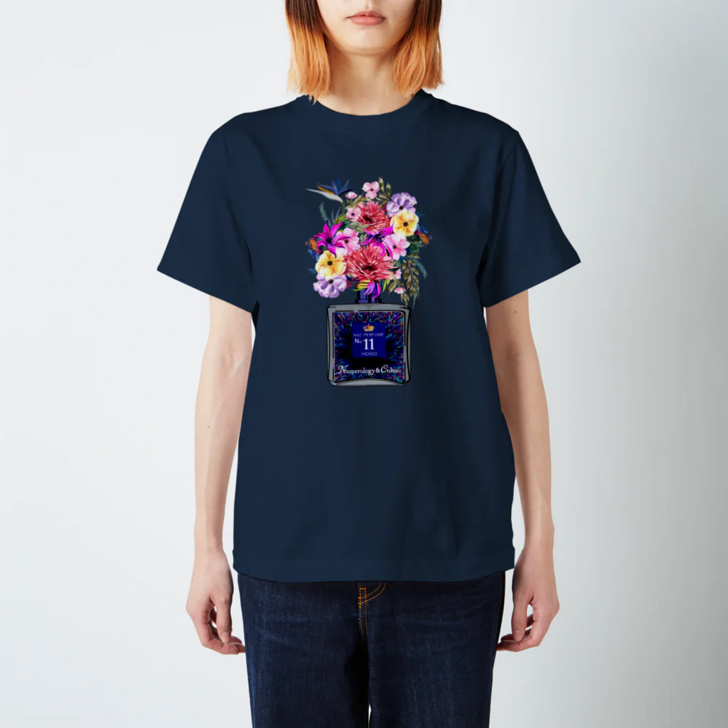 &i Designのアンドアイデザイン　数秘＆カラー🄬オマージュボトルNo11&INDIGO スタンダードTシャツ