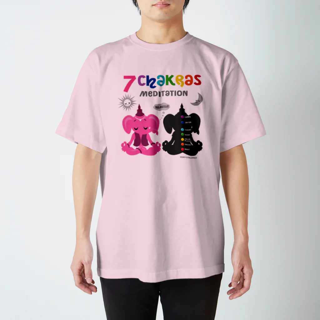 FOXY COLORSのガネゾーくんのチャクラ瞑想　ピンク Regular Fit T-Shirt