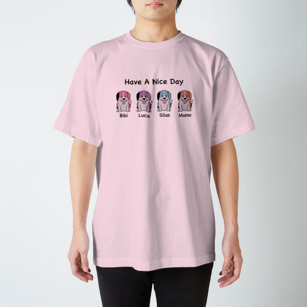 New DayのFour Dogs - Have a Nice Day スタンダードTシャツ