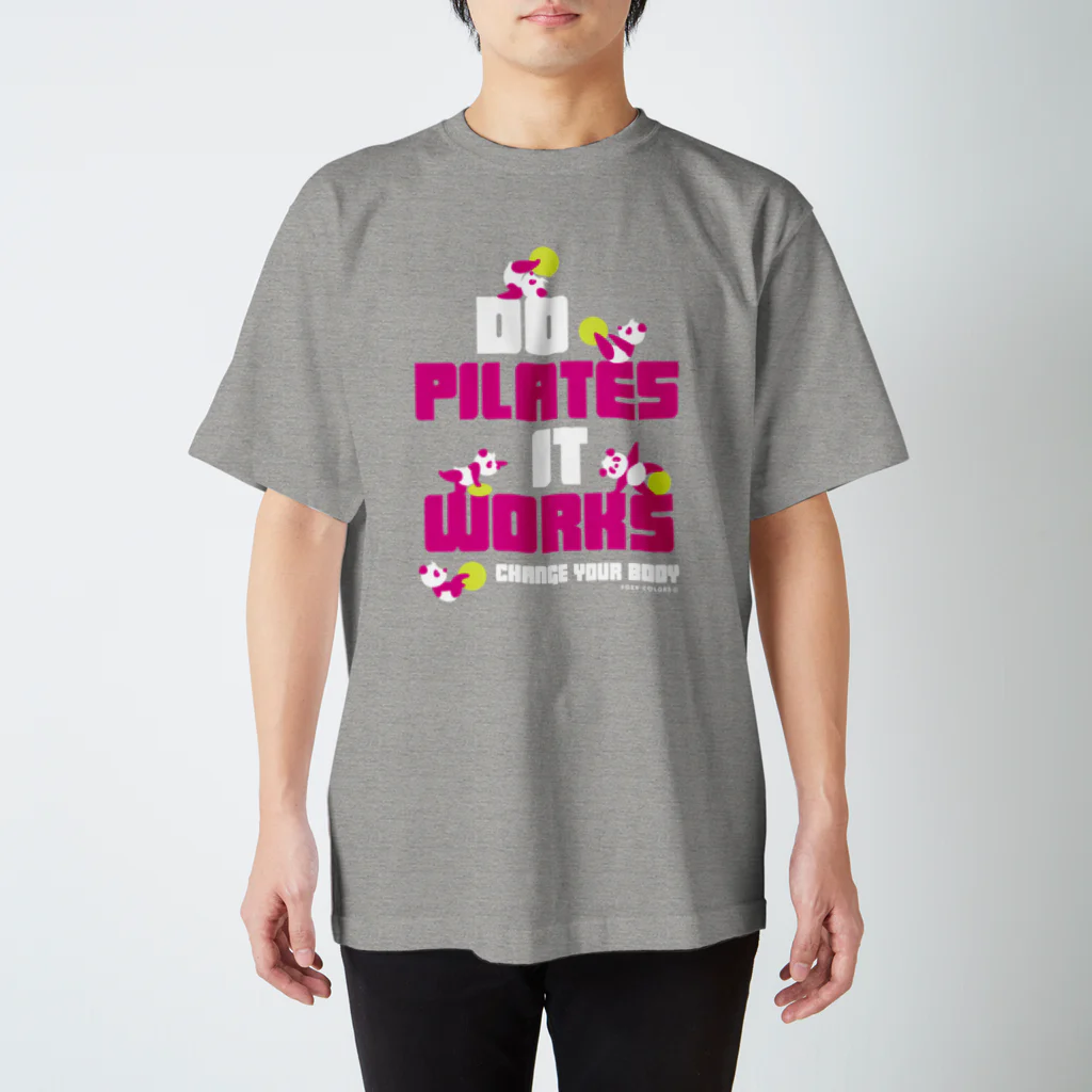 FOXY COLORSのピラティス PILATES ウェア パンダ Tシャツ pink Regular Fit T-Shirt