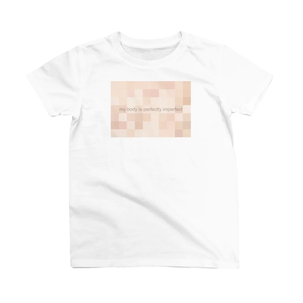 のこねこ屋のmy body is imperfectly perfect T-shirts Regular Fit T-Shirt