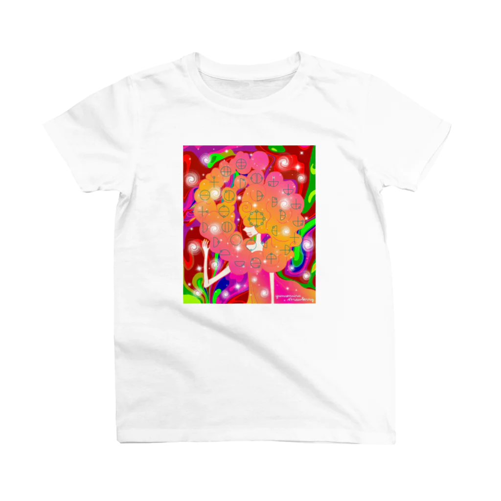 YUKIME（Yumemiru Strawberry）のカタカムナウタ姫 Regular Fit T-Shirt