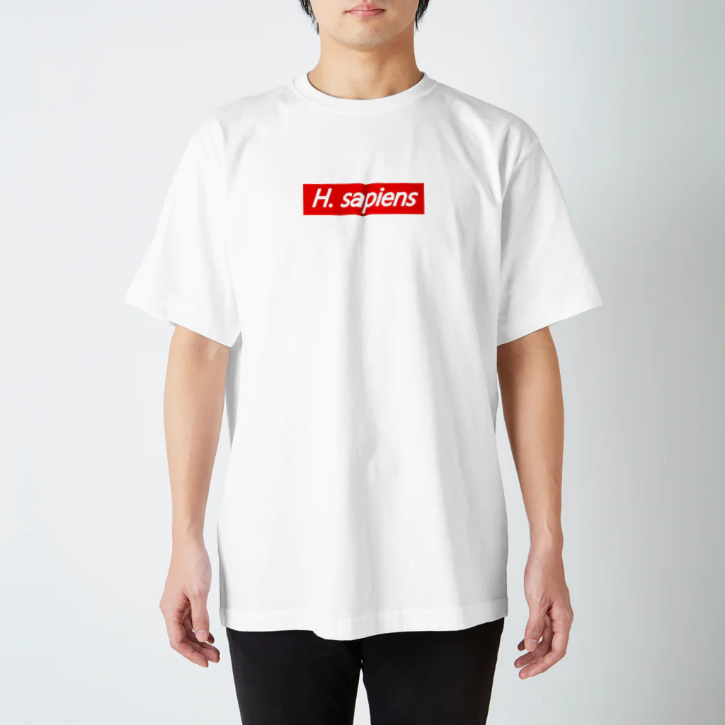 H.sapiensのヒト（シュプリーム風） Regular Fit T-Shirt