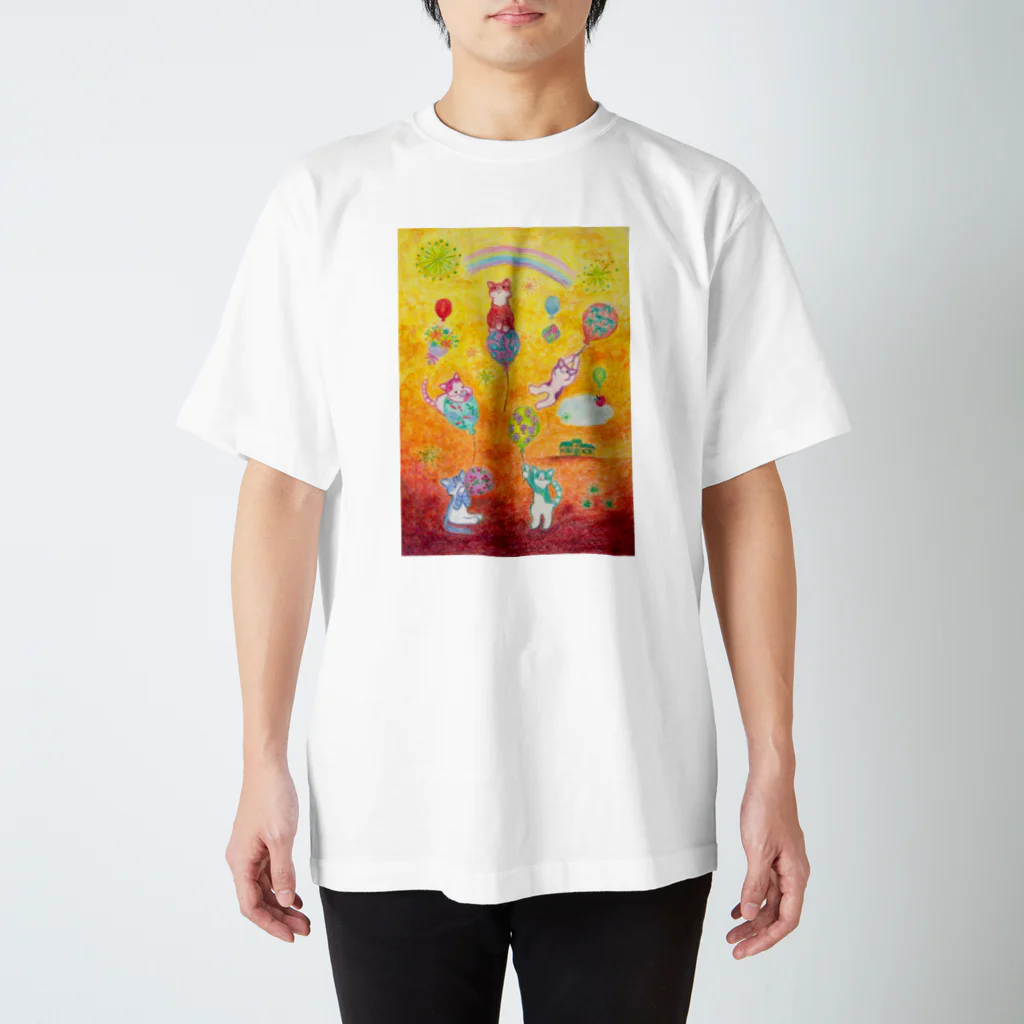 ふわふわ色emiの今日は風船遊びの日 Regular Fit T-Shirt