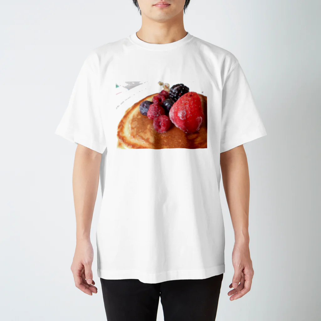 イエローローズのフルーツの森のパンケーキ スタンダードTシャツ