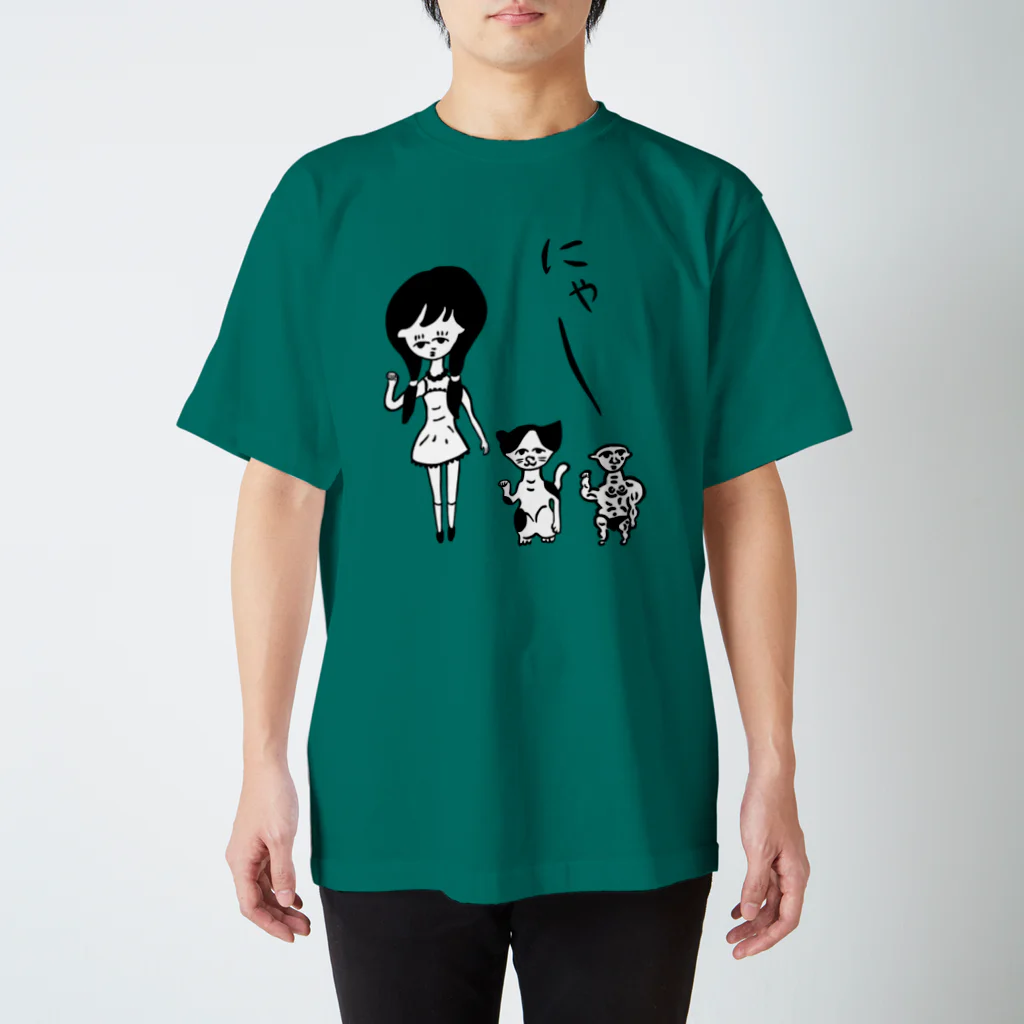 kumako33のにゃー白入りT スタンダードTシャツ