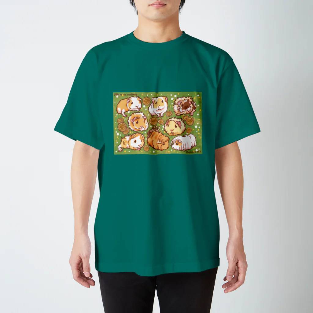 Lichtmuhleの春の装いモルモット Regular Fit T-Shirt