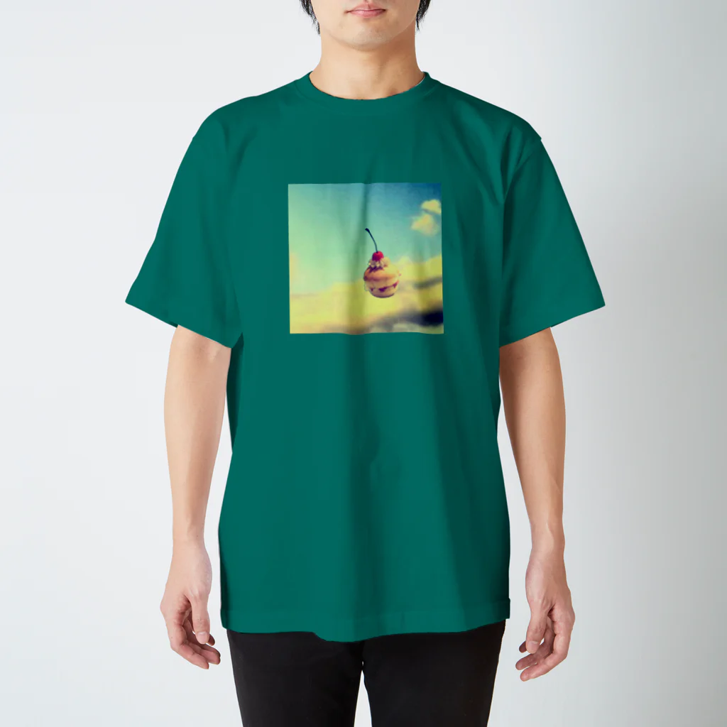 memoryの浮遊するチェリーマフィン Regular Fit T-Shirt