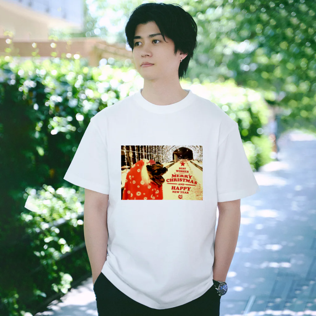R.D.SAKURAのお獅子 クリスマスVer. Regular Fit T-Shirt