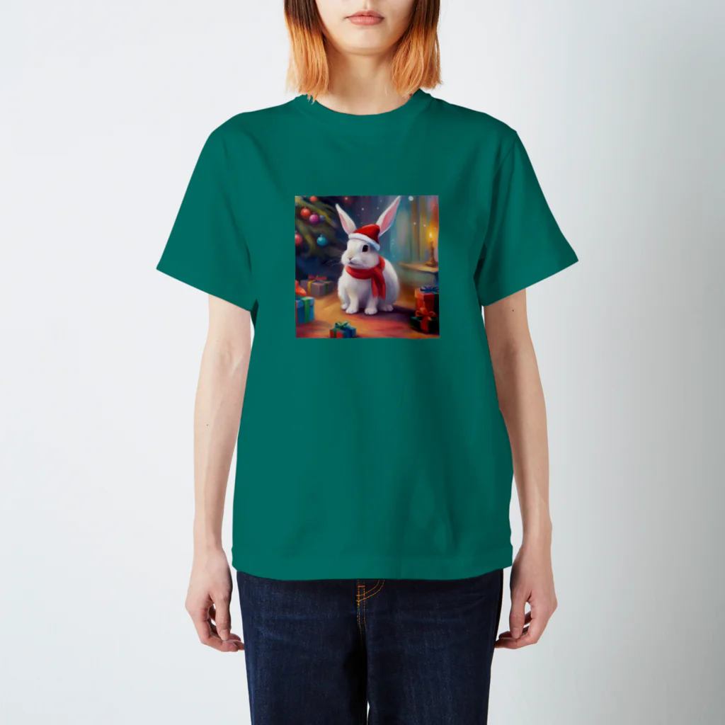 ruiruirのふわふわ白うさぎのクリスマス Regular Fit T-Shirt