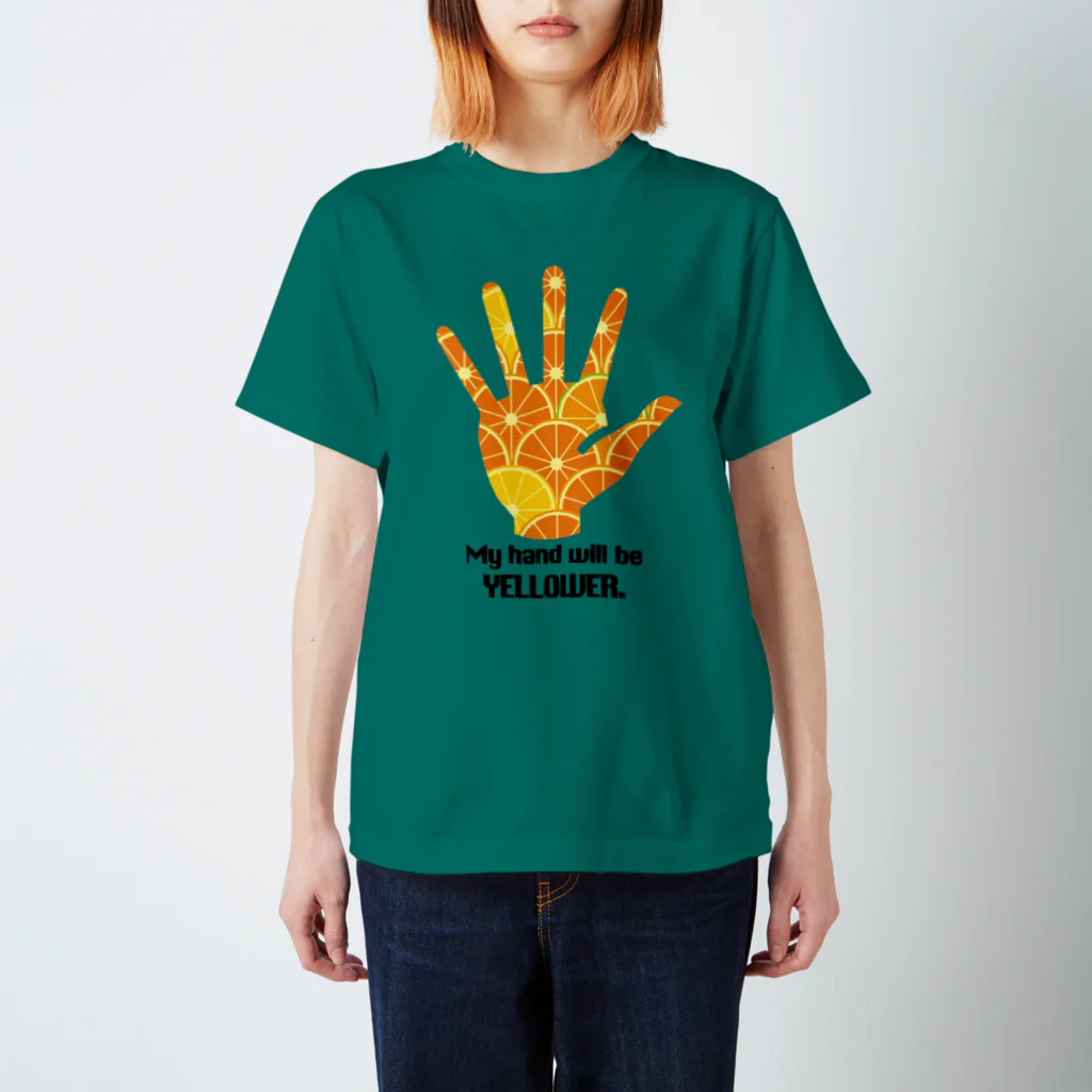 MikanBoX-GostHouseのMy hand will be... Regular Fit T-Shirt