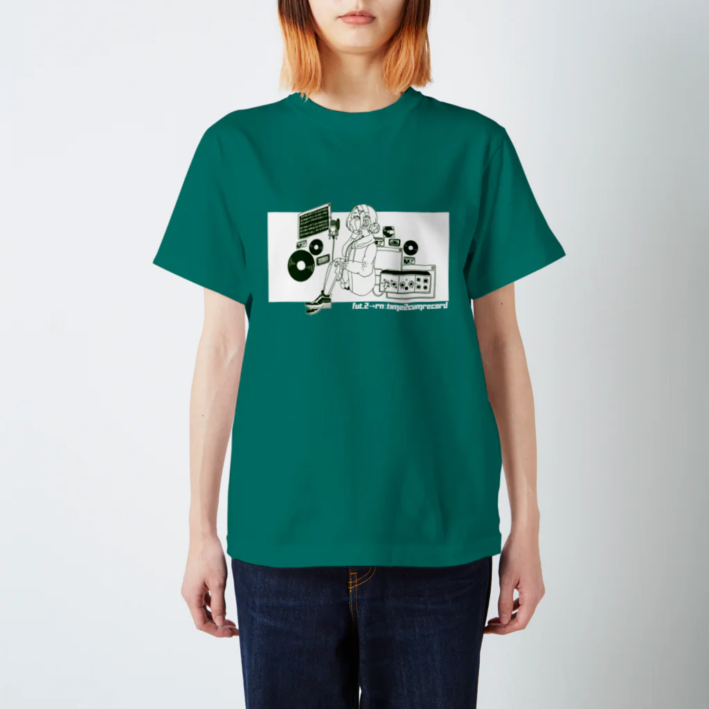 咲乃木ロク in the Future recordのfut.2→RN:Time2CumRecord Regular Fit T-Shirt