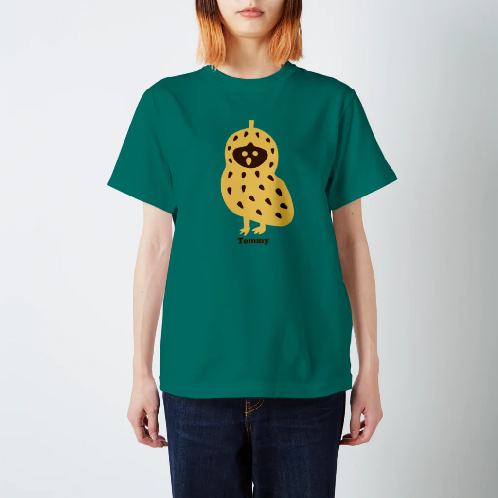 Takechan shopの【THE THREE OWL PEANUTS】Tommy Regular Fit T-Shirt