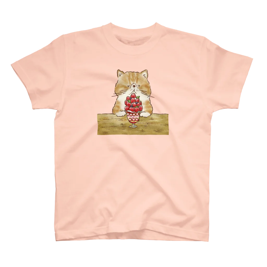 coeur.yu（クードットユー）の摘みたていちごパフェ Regular Fit T-Shirt