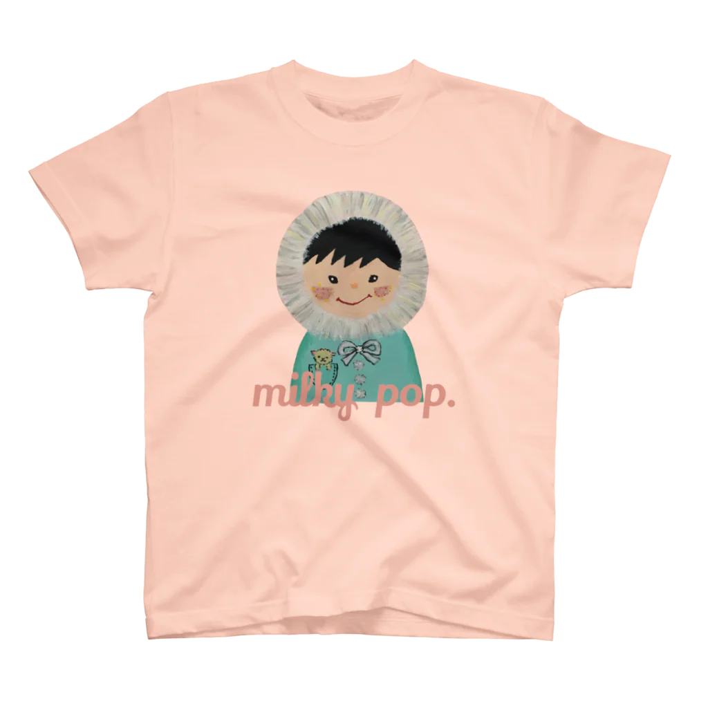 milky pop.のエスキモーくん(ポッケにラム) スタンダードTシャツ