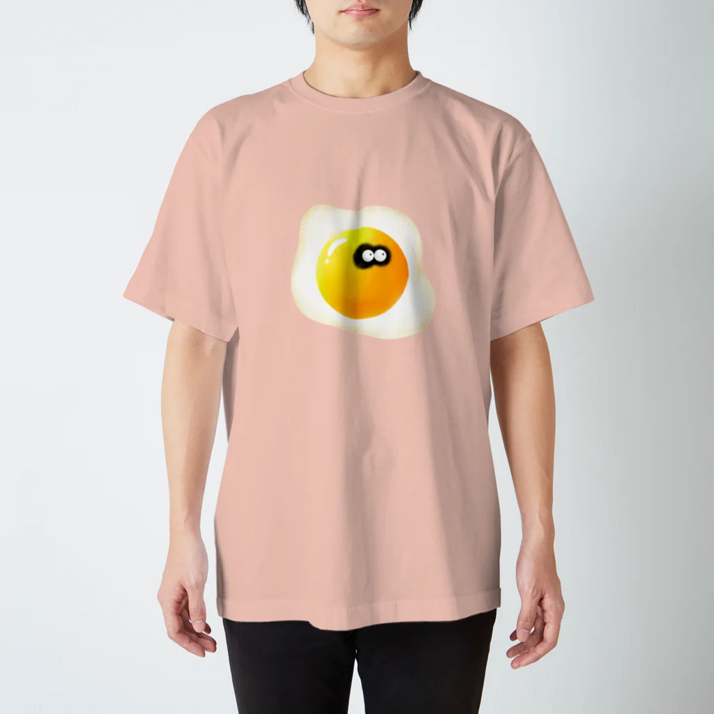 eye ball eye from KANAKOのEBE 目玉焼き🍳 Regular Fit T-Shirt