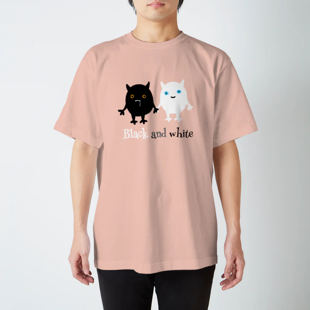 のほほん屋のしろくろモンスターちゃん スタンダードTシャツ