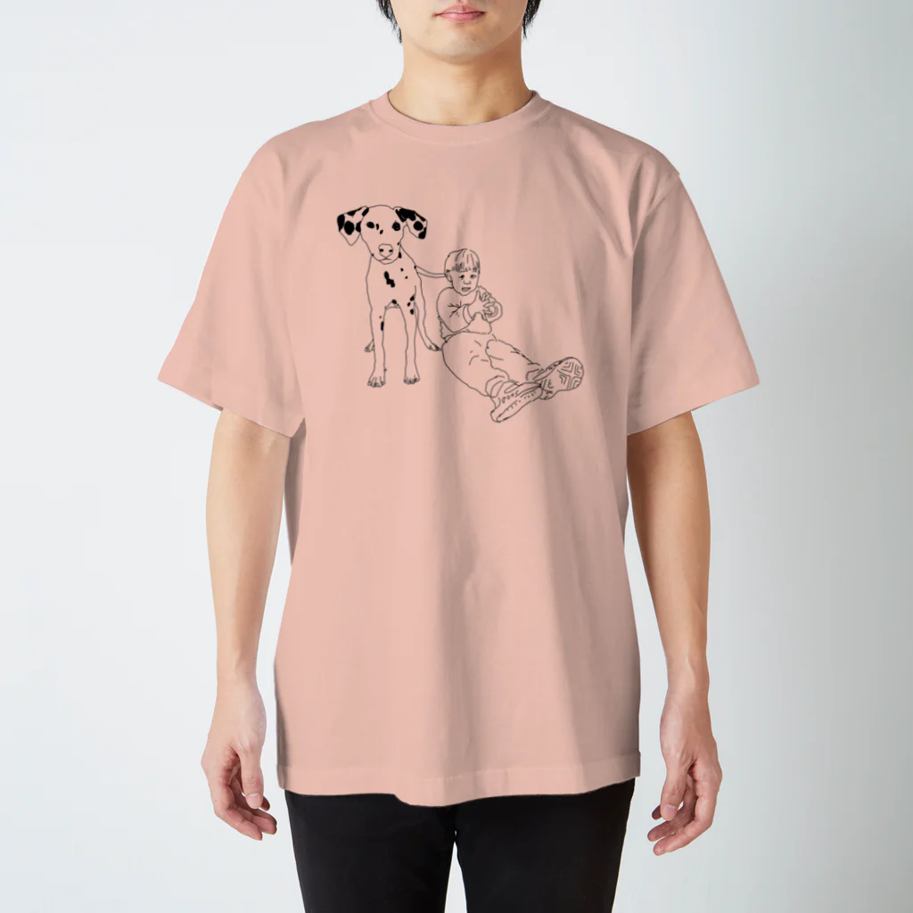 スナック半ばをすぎてのさつきくんとうに スタンダードTシャツ