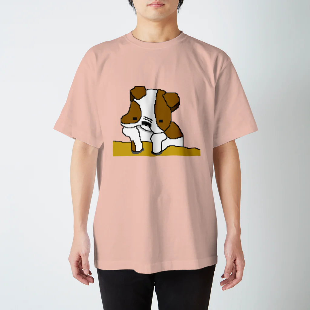 -HACHI-のアンニュイな犬 Regular Fit T-Shirt