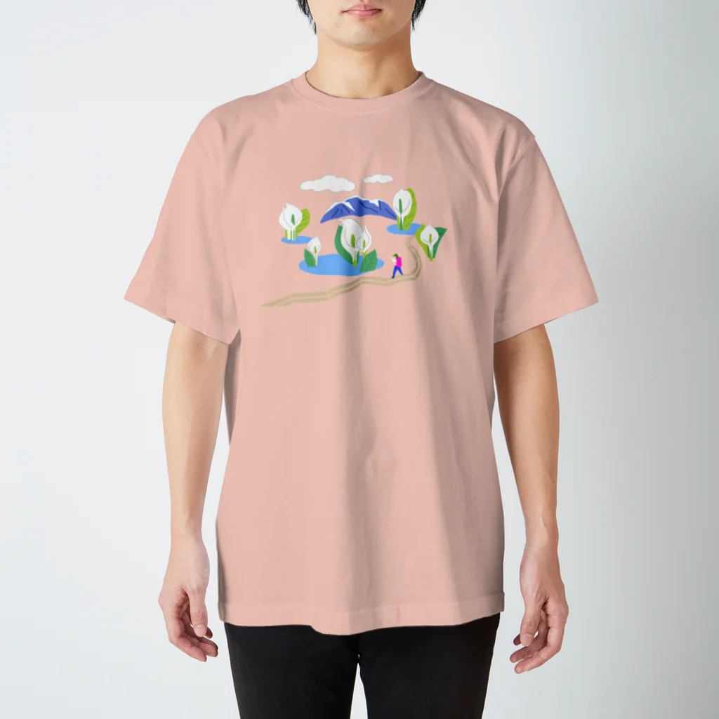 fig-treeのあの水辺　至仏山と水芭蕉 スタンダードTシャツ